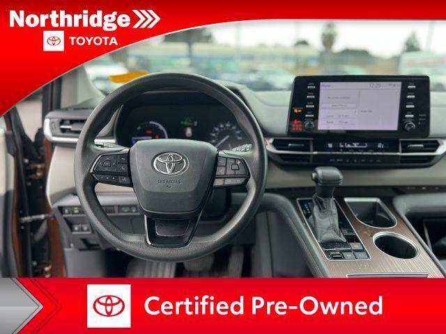 used 2022 Toyota Sienna car, priced at $39,988