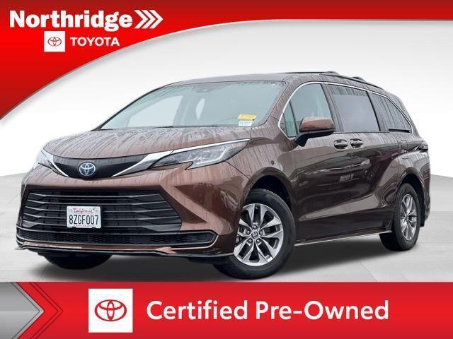 used 2022 Toyota Sienna car, priced at $39,988