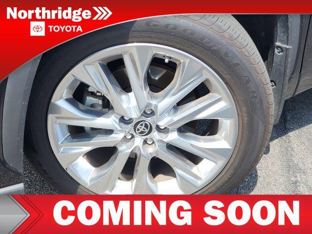 used 2023 Toyota Highlander car, priced at $44,950