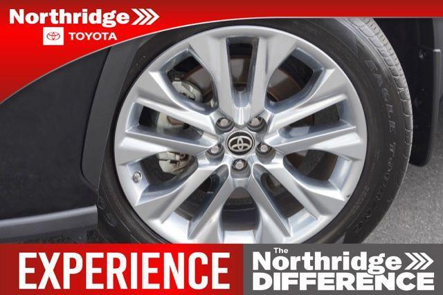 used 2023 Toyota Highlander car, priced at $41,995