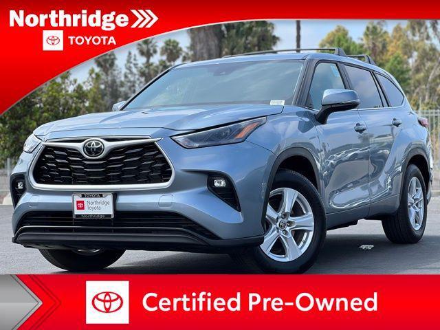 used 2024 Toyota Highlander car, priced at $42,250