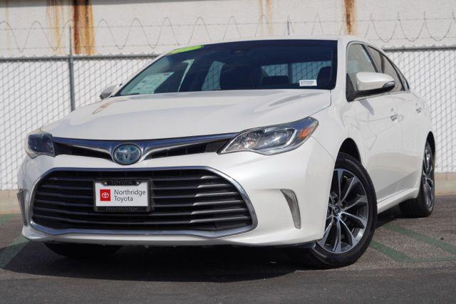 used 2017 Toyota Avalon Hybrid car, priced at $17,995