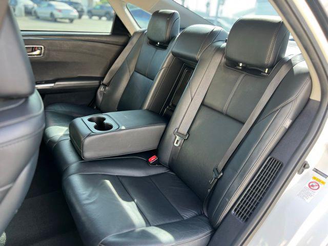 used 2017 Toyota Avalon Hybrid car, priced at $17,995