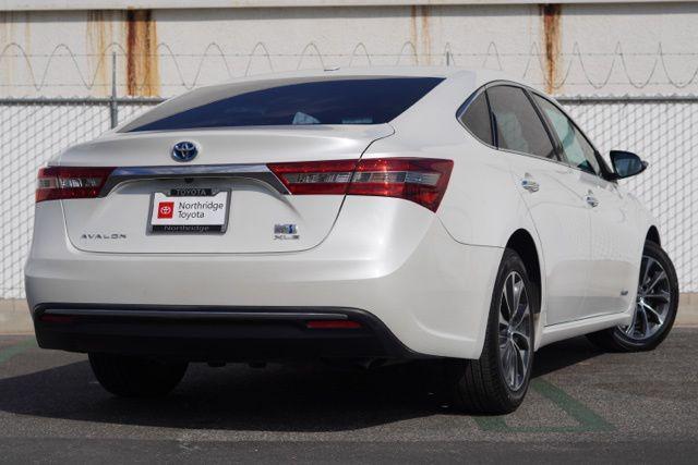 used 2017 Toyota Avalon Hybrid car, priced at $17,995
