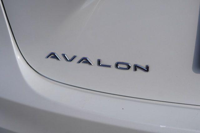 used 2017 Toyota Avalon Hybrid car, priced at $17,995