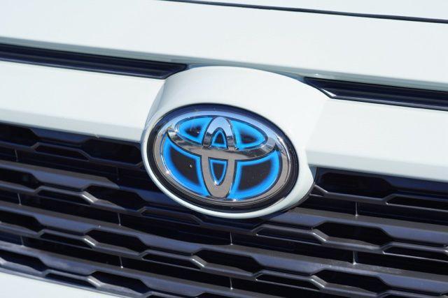 used 2022 Toyota RAV4 Hybrid car, priced at $30,650