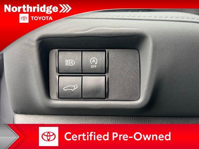used 2024 Toyota Highlander car, priced at $44,000