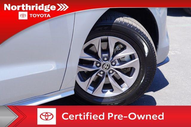 used 2023 Toyota Sienna car, priced at $43,250