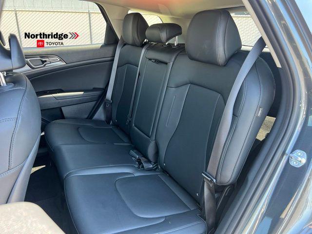 used 2025 Kia Sportage car, priced at $26,900