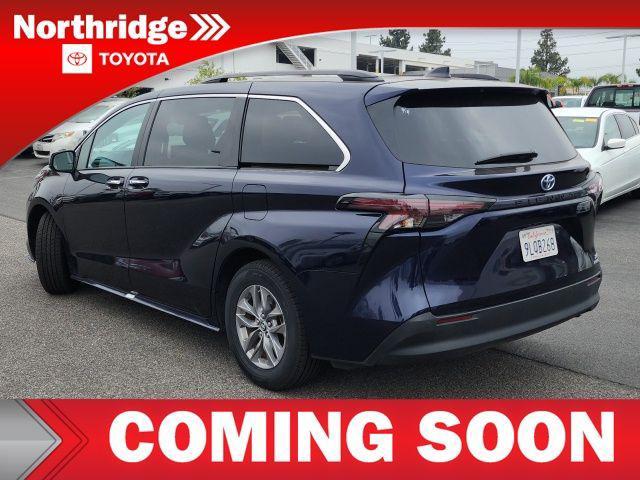 used 2024 Toyota Sienna car, priced at $48,550