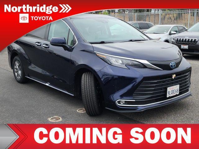 used 2024 Toyota Sienna car, priced at $48,550