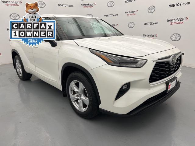 used 2021 Toyota Highlander car, priced at $31,995