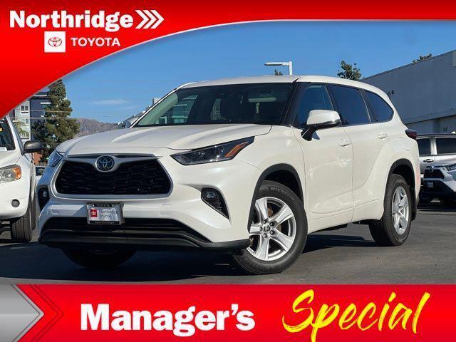 used 2021 Toyota Highlander car, priced at $31,995