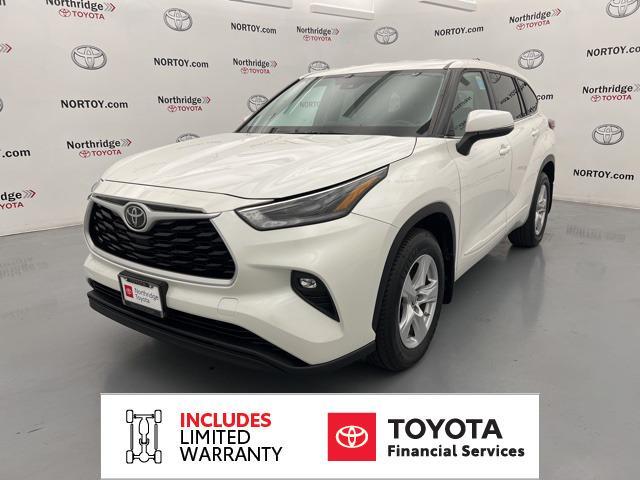 used 2021 Toyota Highlander car, priced at $31,995