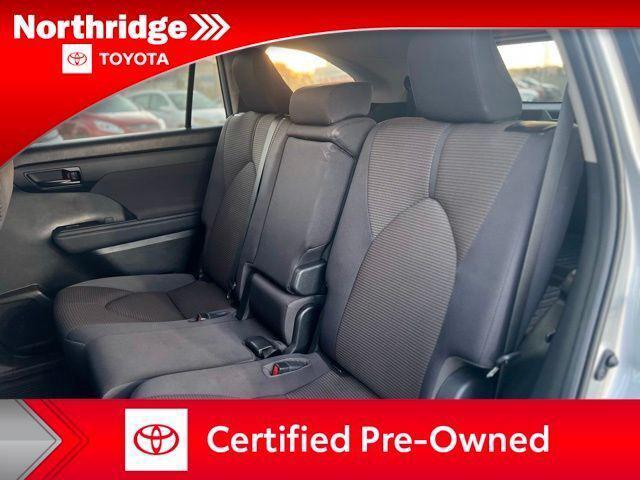 used 2023 Toyota Highlander car, priced at $36,788