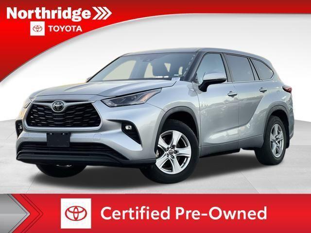 used 2023 Toyota Highlander car, priced at $36,788