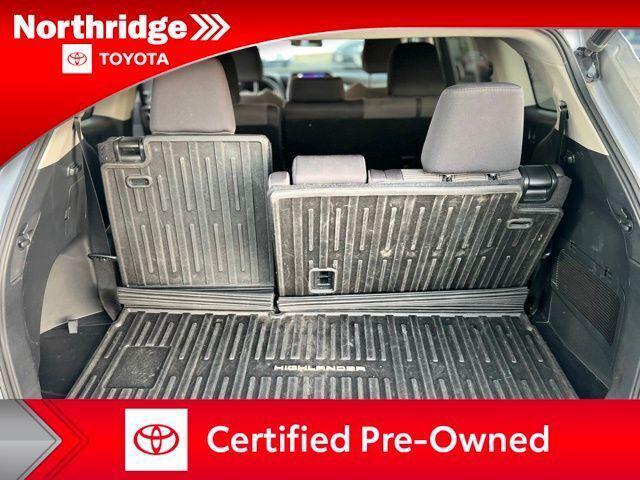 used 2023 Toyota Highlander car, priced at $36,788