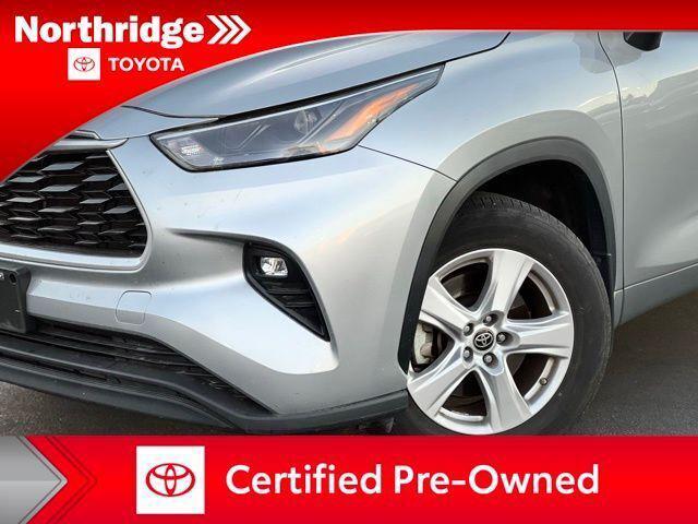 used 2023 Toyota Highlander car, priced at $36,788