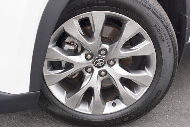 used 2024 Toyota Grand Highlander car, priced at $47,811