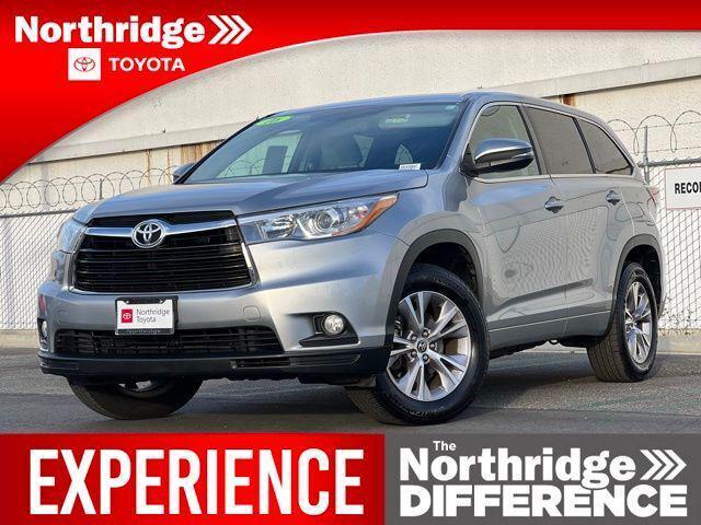 used 2016 Toyota Highlander car, priced at $21,900