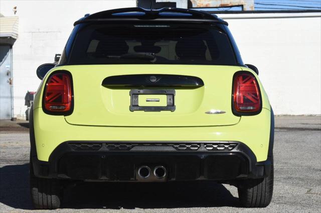 used 2024 MINI Hardtop car, priced at $34,999