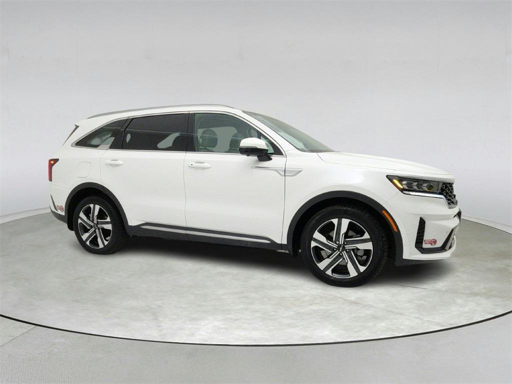 used 2024 Kia Sorento Plug-In Hybrid car, priced at $39,536