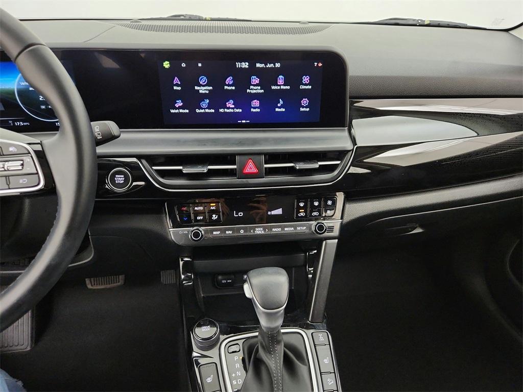 used 2024 Kia Seltos car, priced at $24,991