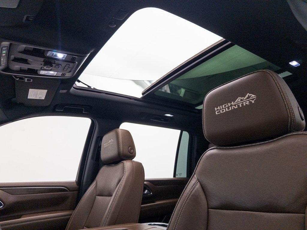 used 2022 Chevrolet Suburban car, priced at $61,990