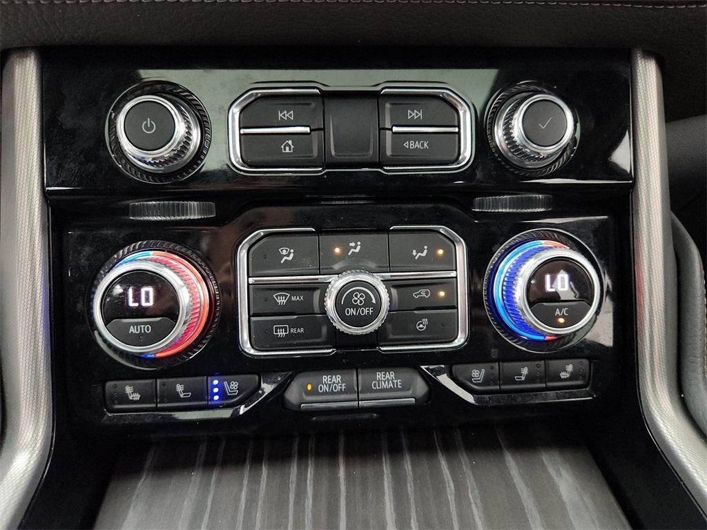 used 2023 GMC Yukon XL car, priced at $65,992