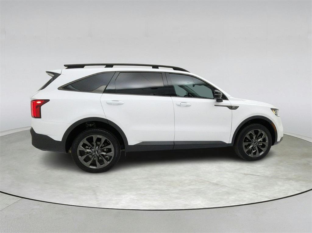 used 2023 Kia Sorento car, priced at $35,899
