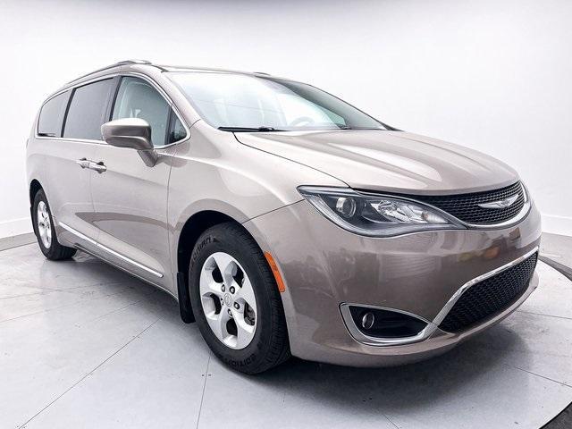 used 2017 Chrysler Pacifica car, priced at $11,984