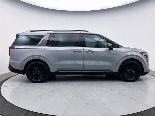 used 2025 Kia Carnival Hybrid car, priced at $47,491