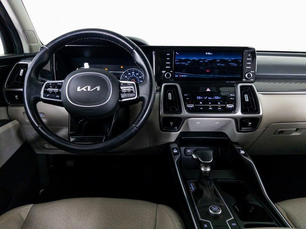 used 2022 Kia Sorento car, priced at $24,585