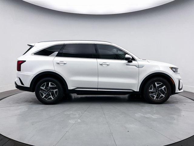 used 2021 Kia Sorento Hybrid car, priced at $20,992