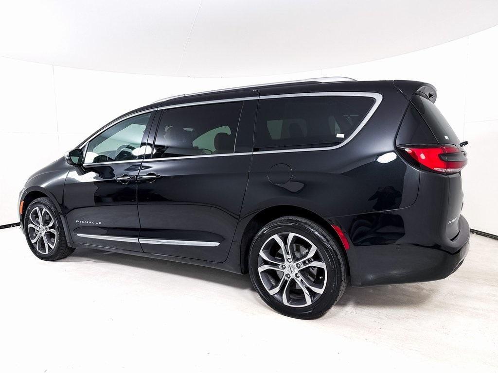 used 2021 Chrysler Pacifica car, priced at $34,500