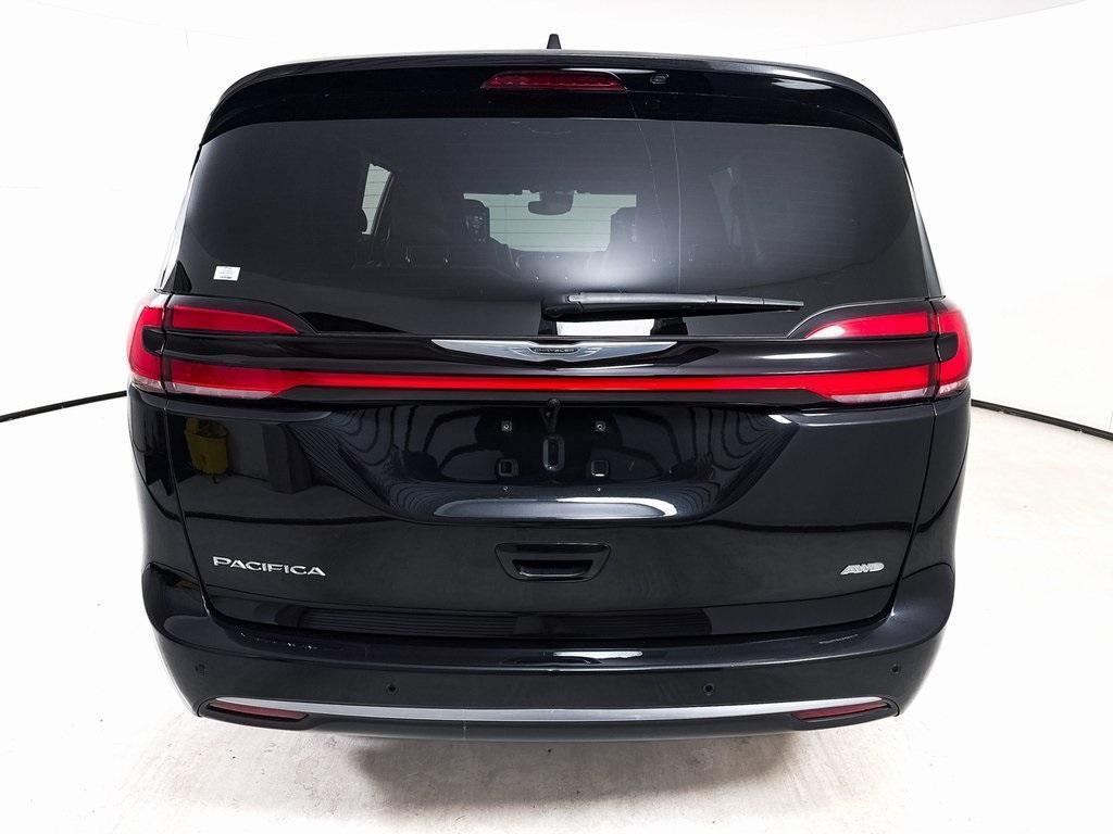 used 2021 Chrysler Pacifica car, priced at $34,500