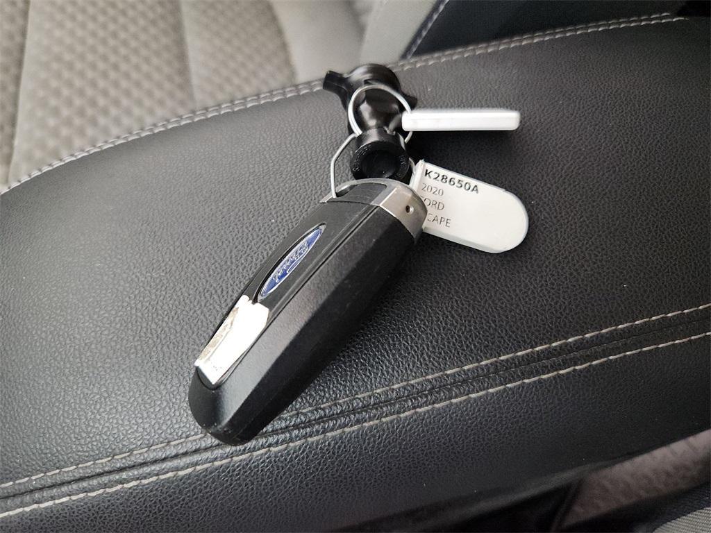 used 2020 Ford Escape car, priced at $14,994
