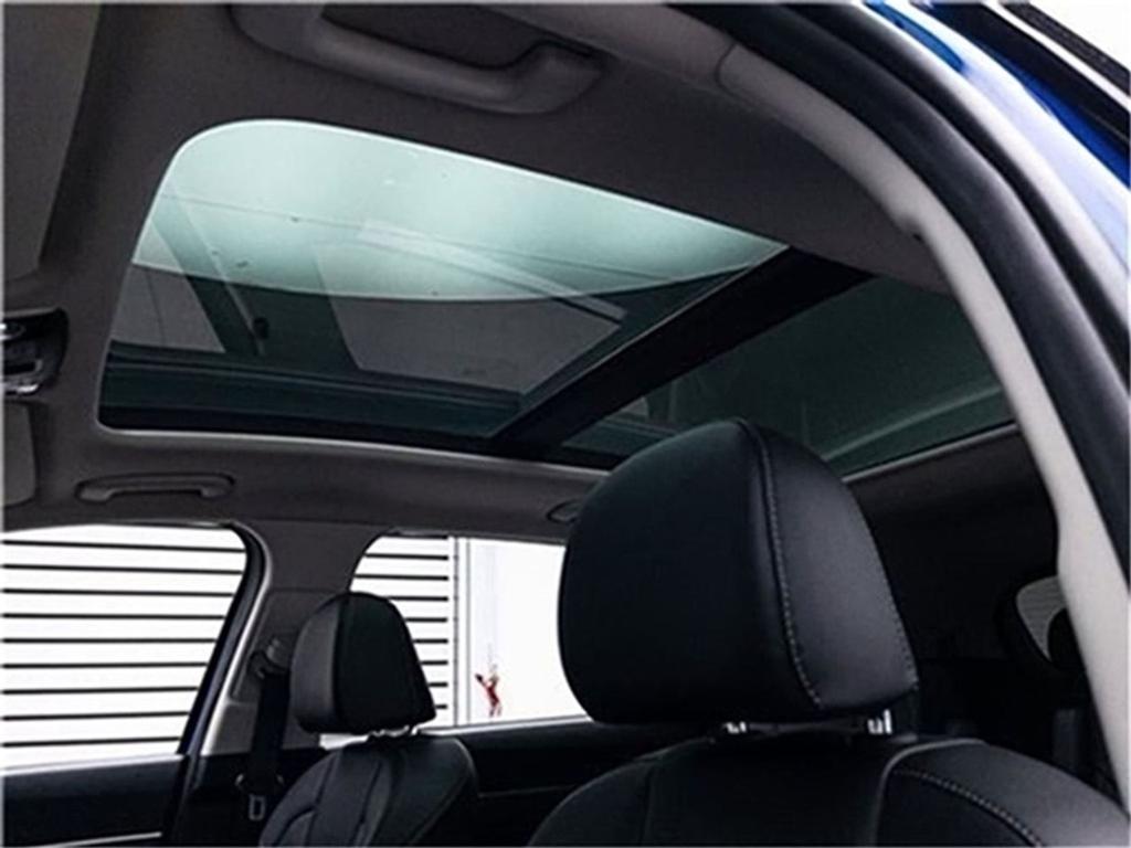 used 2023 Kia Sorento car, priced at $27,499