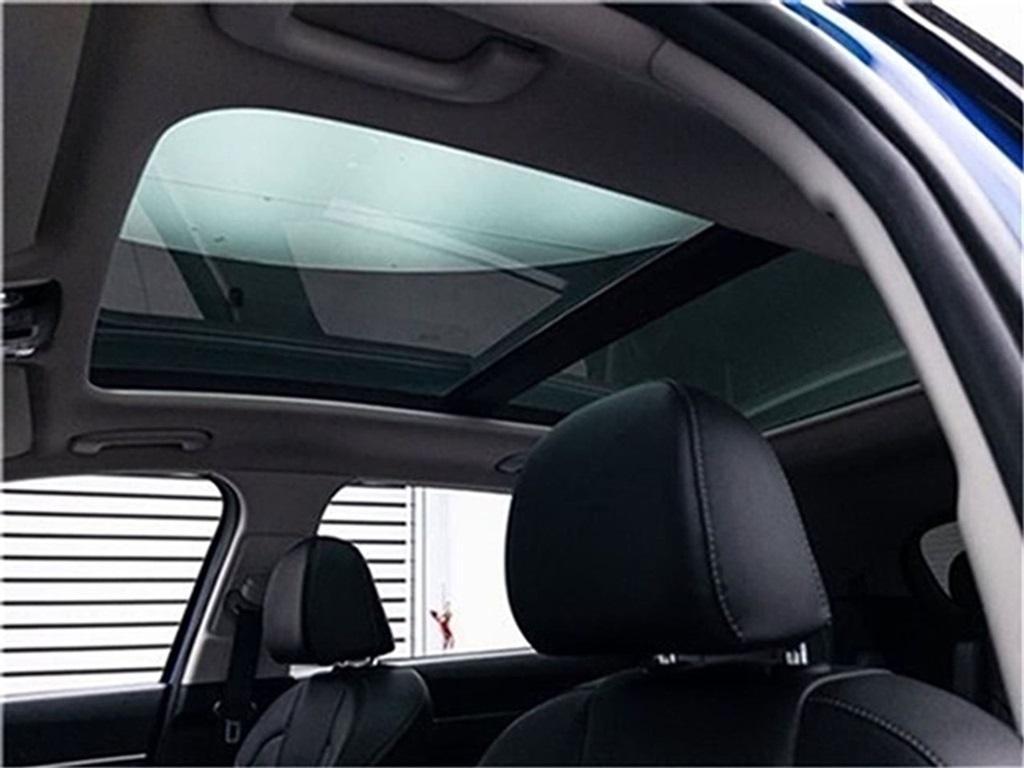 used 2023 Kia Sorento car, priced at $27,997