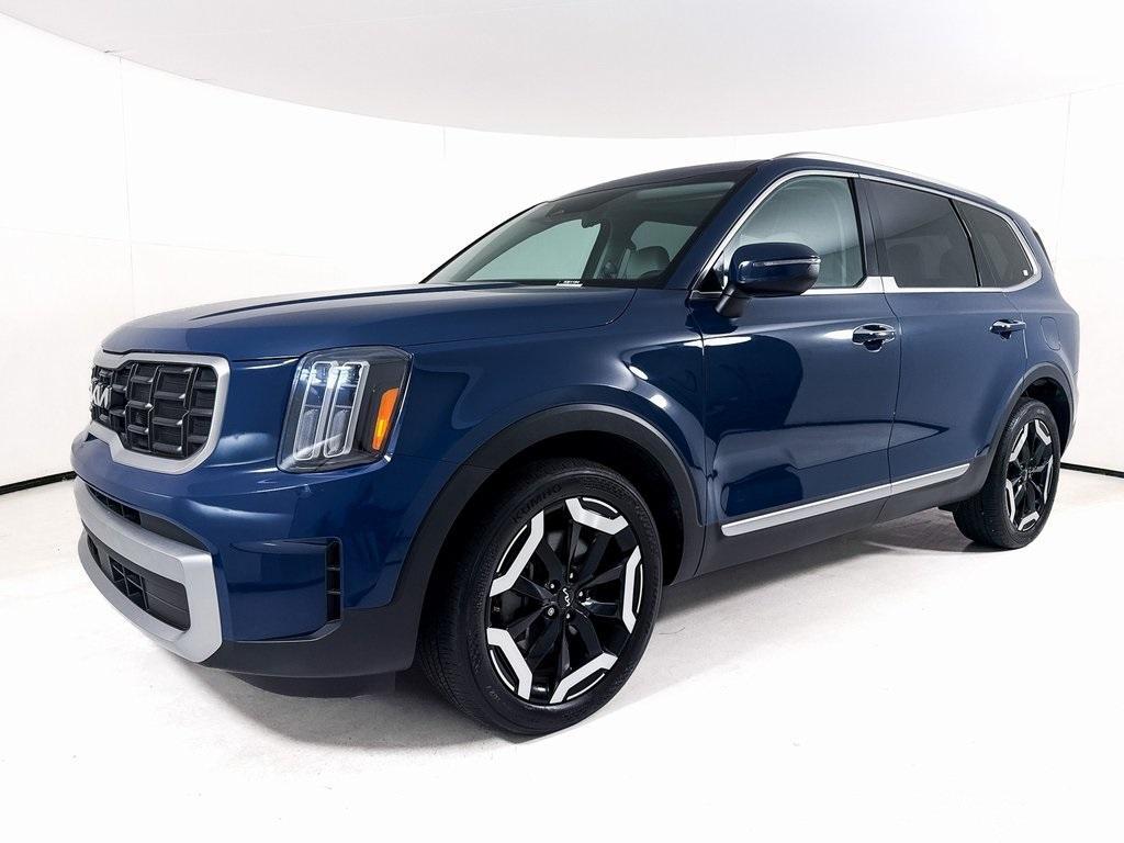 used 2023 Kia Telluride car, priced at $35,900