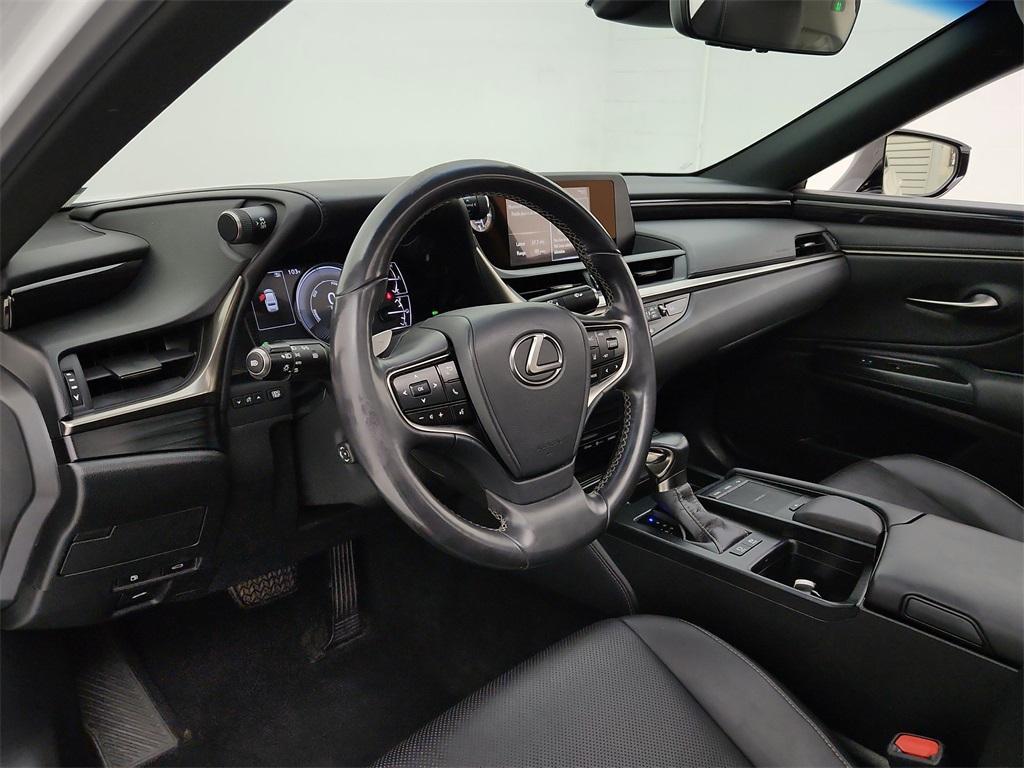 used 2021 Lexus ES 300h car, priced at $32,991