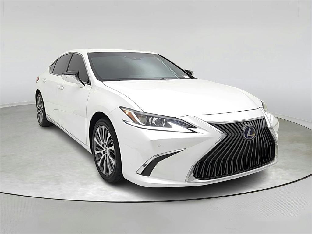 used 2021 Lexus ES 300h car, priced at $32,991