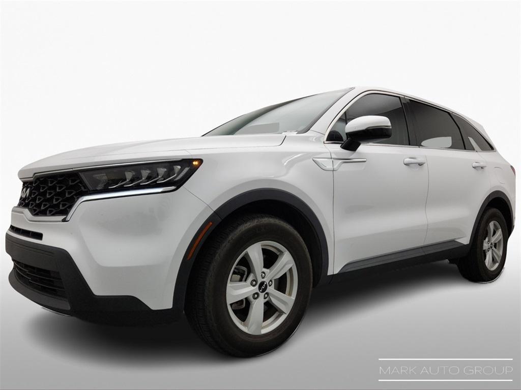 used 2023 Kia Sorento car, priced at $21,995