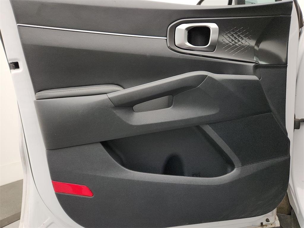 used 2023 Kia Sorento car, priced at $21,995