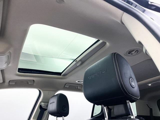 used 2022 GMC Acadia car, priced at $30,582