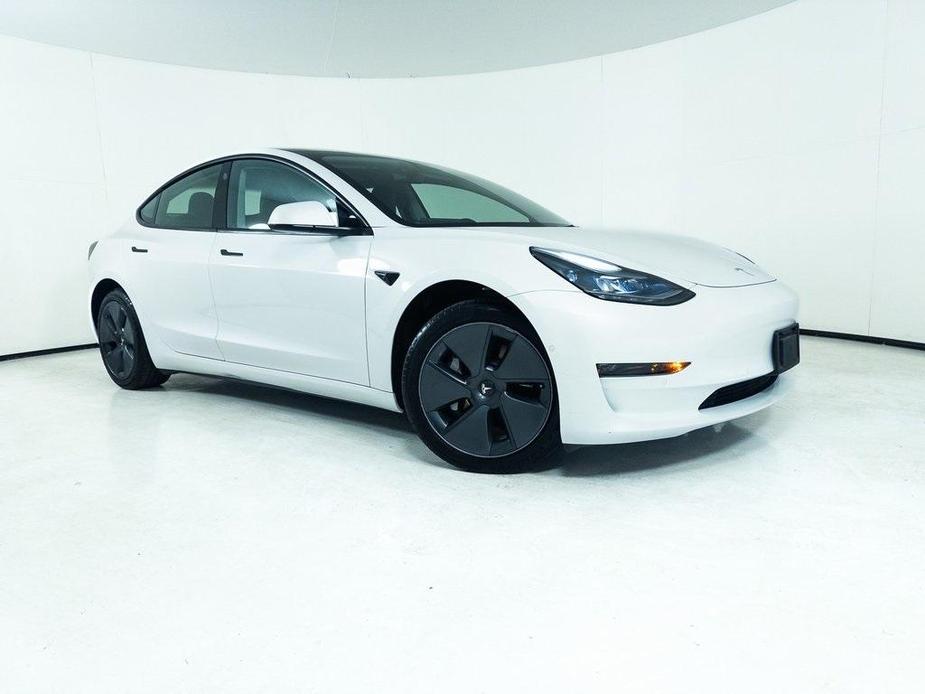 used 2022 Tesla Model 3 car, priced at $27,500