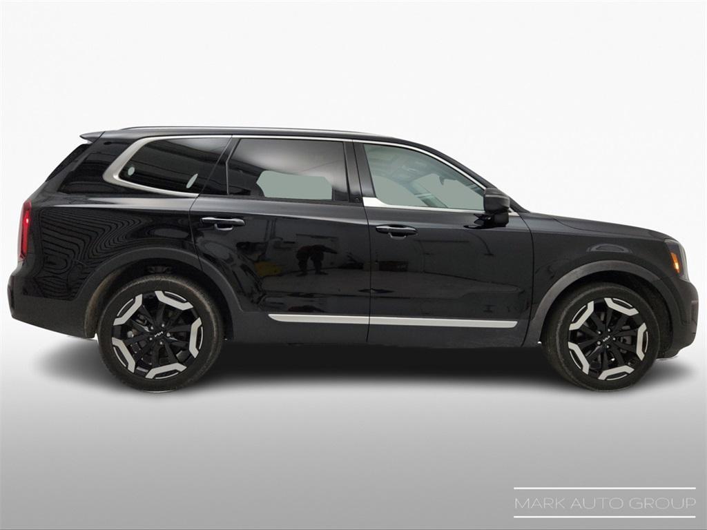 used 2023 Kia Telluride car, priced at $29,496