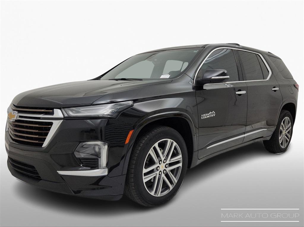 used 2023 Chevrolet Traverse car, priced at $36,992