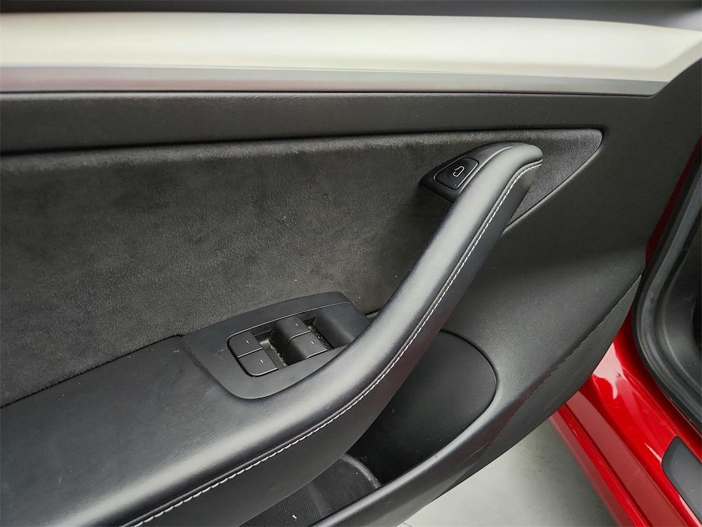 used 2021 Tesla Model 3 car, priced at $23,500