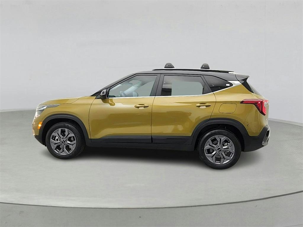 used 2024 Kia Seltos car, priced at $24,991